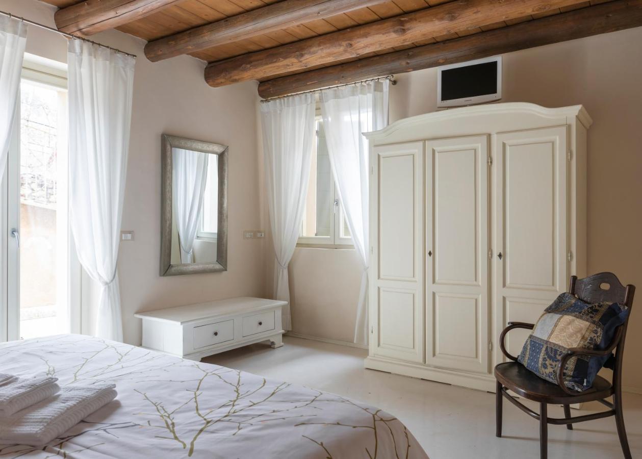 Corte Dei Soavi Suites - Apartments Soave  Ngoại thất bức ảnh