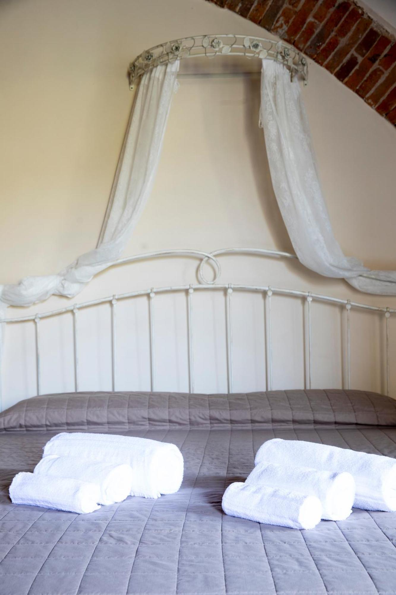 Corte Dei Soavi Suites - Apartments Soave  Ngoại thất bức ảnh